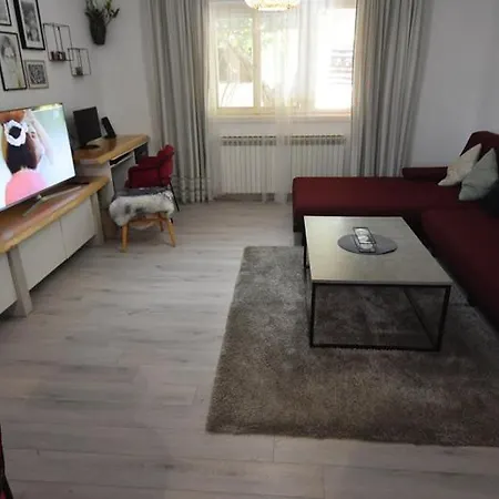 Apartment Vjera *