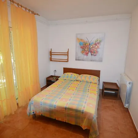 Vjera Betina (Sibenik-Knin)