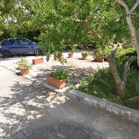 Vjera Apartman *