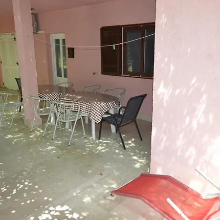 Vjera Apartment Betina (Sibenik-Knin)